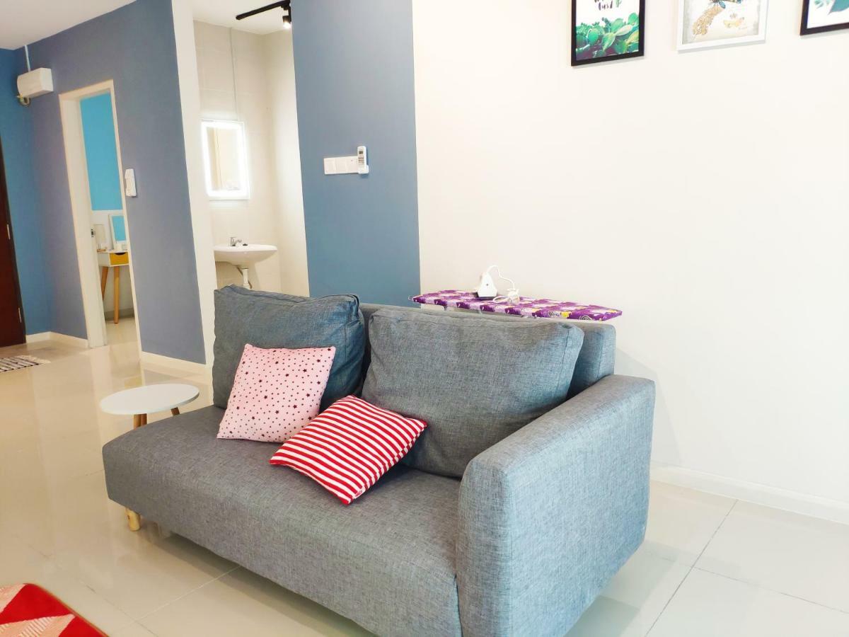 5-star + Infinity Pool, 4 Pax, 1 Min To Jaya One *